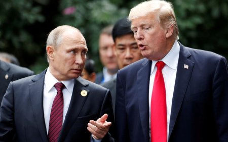 Tramp Putin və Zelenski ilə üçtərəfli görüşə hazır olduğunu AÇIQLADI