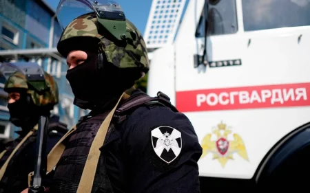 Moskva bazarında 70 miqrant SAXLANILDI