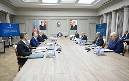 Əli Əsədov nazirləri topladı - Qarabağ və Şərqi Zəngəzurla bağlı müzakirə aparıldı