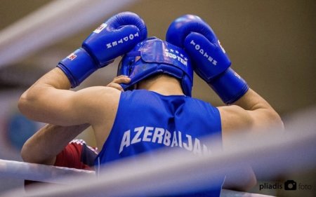 Azərbaycan boksçusu Avropa çempionatında finala yüksəldi