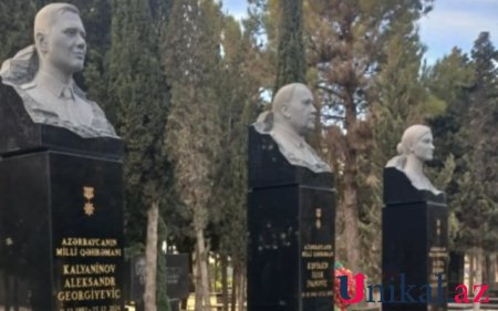 Qəzaya uğrayan AZAL təyyarəsinin ekipaj üzvlərinin büstü qoyuldu