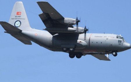 Qəzaya uğrayan təyyarənin qalıqları tapıldı