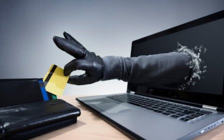 İş yoldaşının kartından oğurluq edən şəxs saxlanıldı