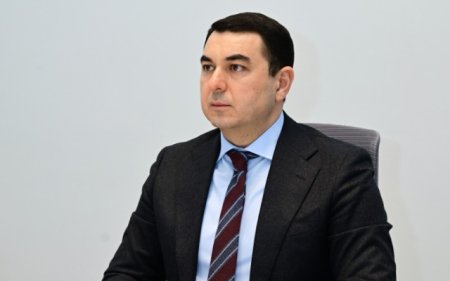 Nazir attestasiya məsələlərini müzakirə etdi