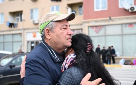 Daha 110 ailə doğma yurda yola salındı