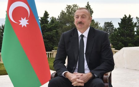 İlham Əliyev İsveç Kralını təbrik edib