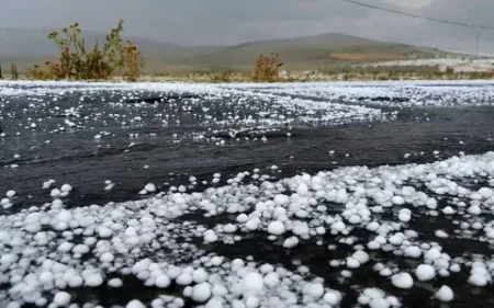 Gədəbəyə dolu düşüb - Faktiki hava