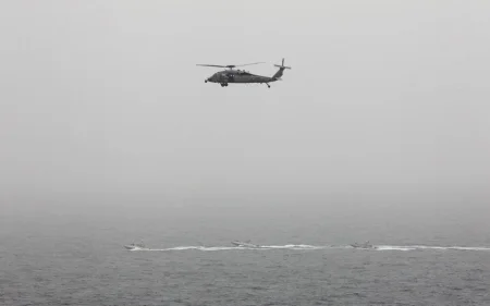Döyüş helikopteri Hörmüz boğazı yaxınlığında qəzaya uğradı