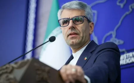 "Silahlı Qüvvələr düşmənə tərəddüd etmədən cavab verir" - Bəqayi