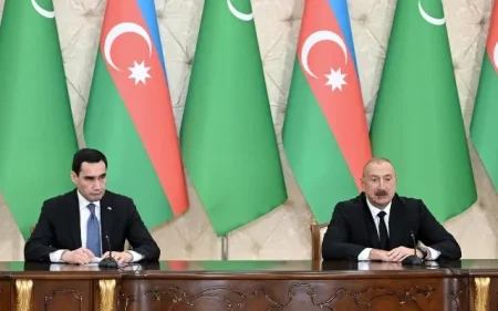 Azərbaycan Türkmənistana neft tankeri hədiyyə etdi