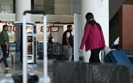 Gürcüstanda əcnəbilərlə bağlı qanun sərtləşdirilir