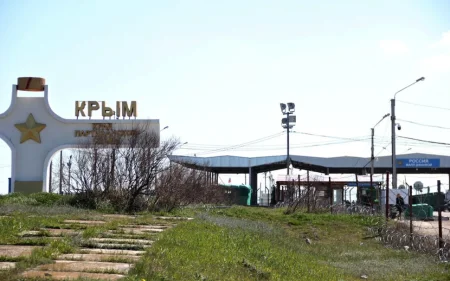 Krım və Sevastopolda fövqəladə vəziyyət elan edildi