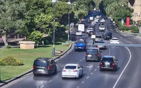 Bəzi yollarda sıxlıq var - SİYAHI
