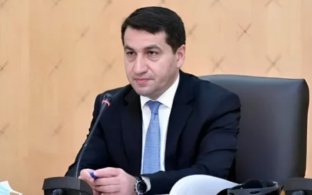 "Ermənistan mediasında revanşist qüvvələr hələ də üstünlük təşkil edir" - Hikmət Hacıyev