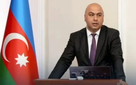 Müavinlikdən direktorluğa yüksəldi