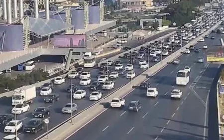 Bakının bu yollarında tıxac var