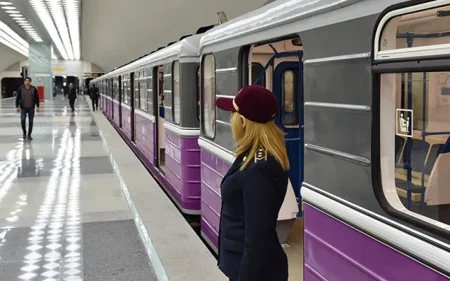 Metrodan istifadə edənlərin sayı açıqlandı
