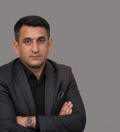 “Dünya böyük, mən isə balaca idim” - Əli Musa yazır…