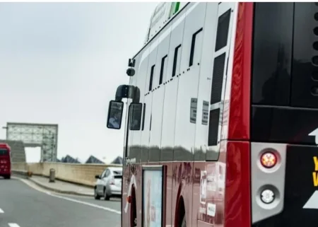 M2 nömrəli ekspres avtobuslara ikinci validator quraşdırılıb